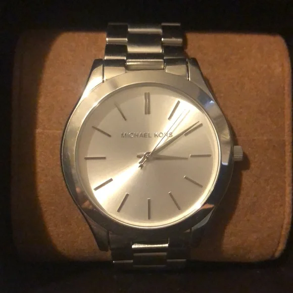 Michael Kors | Accessories | Never Been Worn Michael Kors  display picture 2